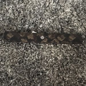 NWOT! Camo head band
